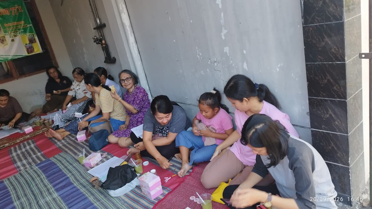 Pertemuan ibu-ibu Lingkungan St. Gregorius