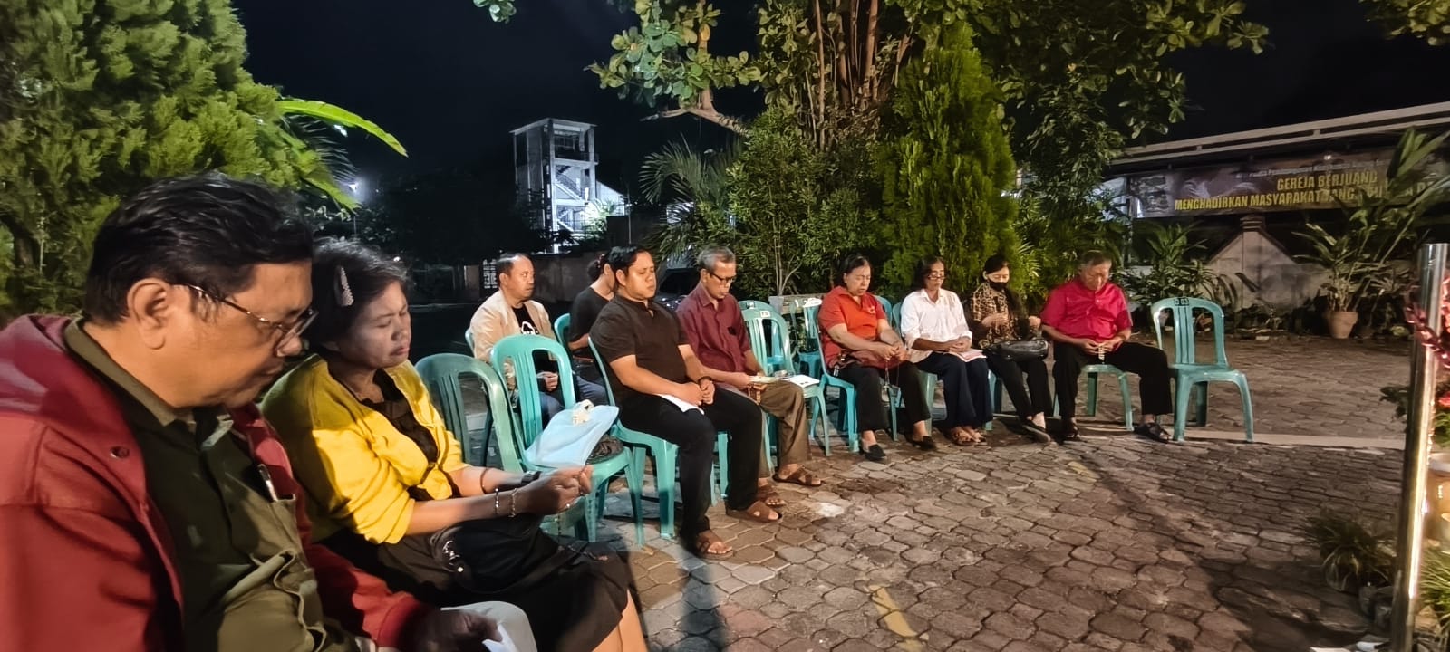 Dokumentasi pertama Ibadat Rosario Lingkungan St. Gregorius